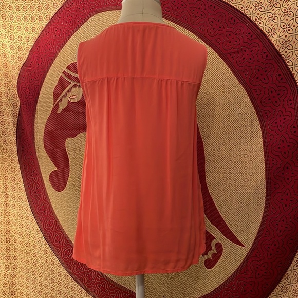 EUC Boden salmon smocked sleeveless top - Picture 2 of 6